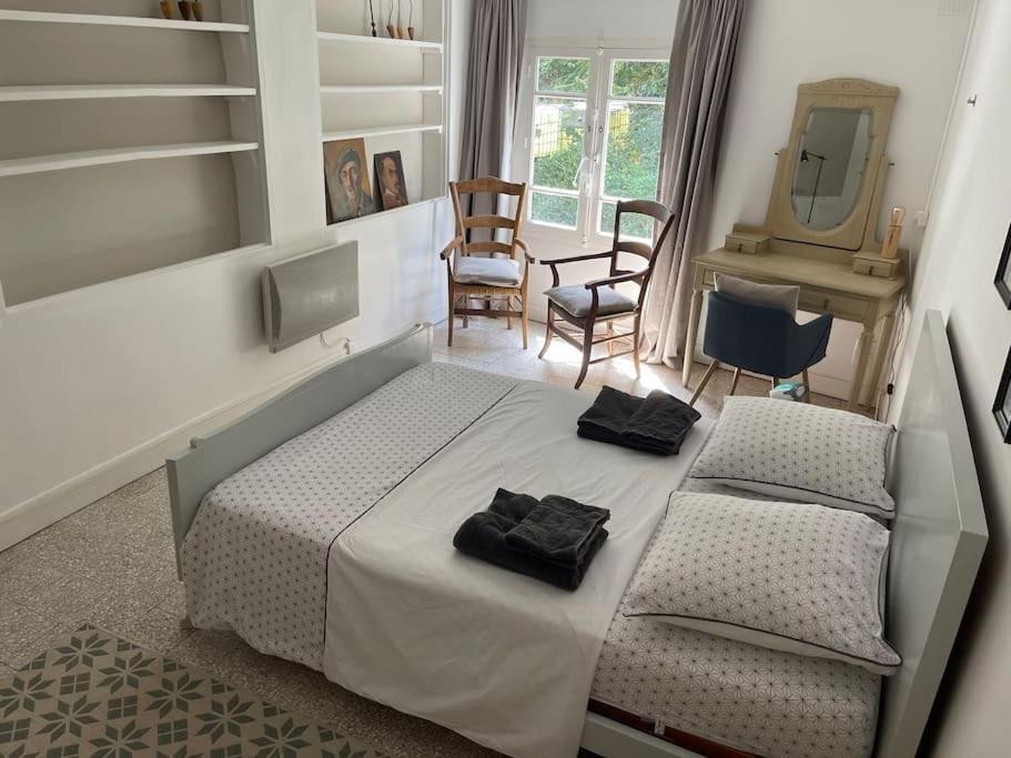 L'Ancienne Raffinerie De Tabac Villa Dernacueillette Luaran gambar
